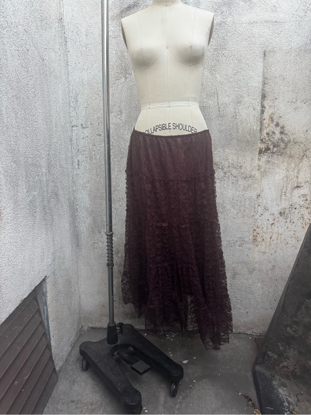 Younique Tiered Lace Maxi Skirt in Brown